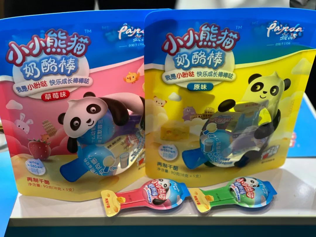 水牛奶、有机原奶、奶酪……乳业细分品类“第一股”都有谁？