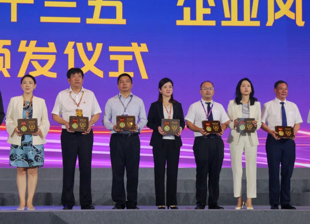 新产品、新IP！越秀辉山携手风行、长城齐聚奶业盛会！