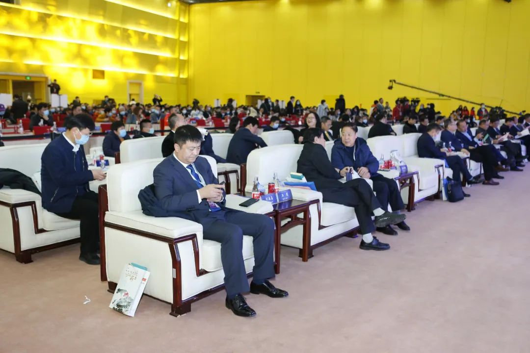 瞄准新需求、新场景、新渠道,昆仑山掀起酒水融合新高潮!
