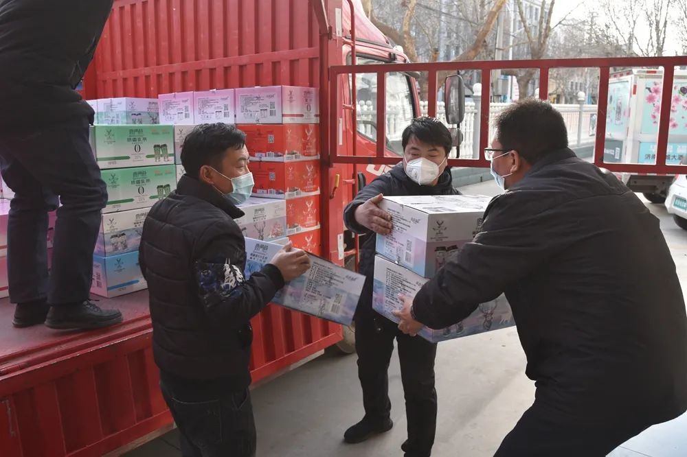 同舟共“冀” ｜近30家食企抗疫捐赠全纪录！