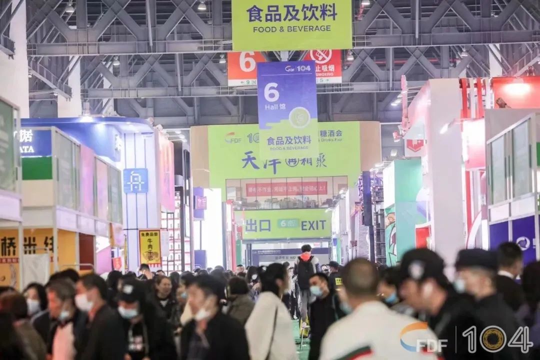 网红们借春糖抢攻线下，“水土不服”还是“降维打击”？