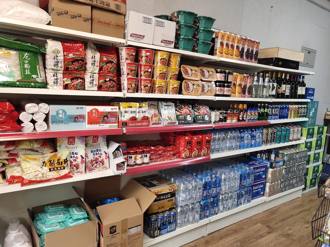 临期食品商：与时间赛跑的人