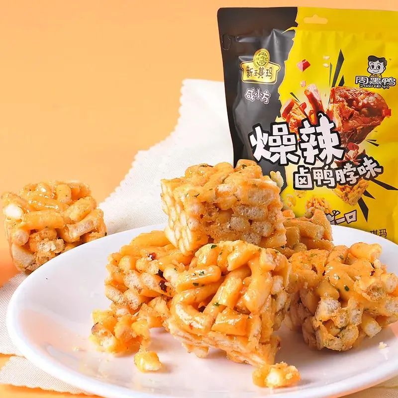 杨国福进军自热赛道,周黑鸭×徐福记推鸭脖味沙琪玛