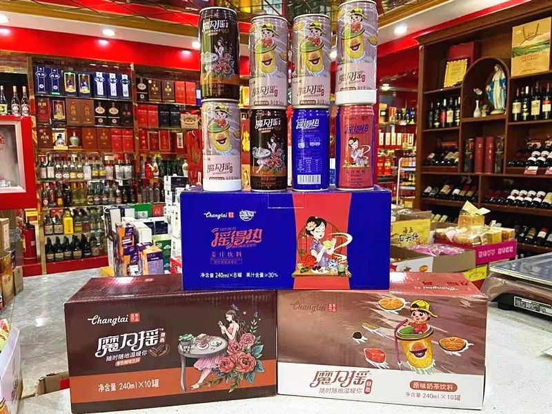 大品牌“抢滩”，带火饮料“暖”经济