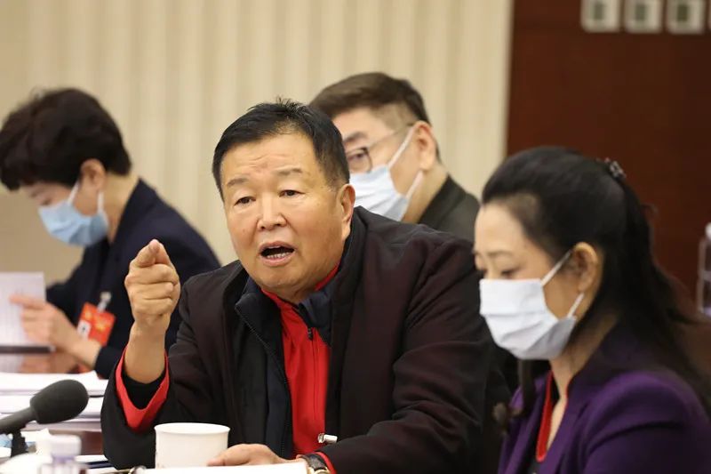 聚焦两会：未来食品行业怎么走，听听这些企业家怎么说