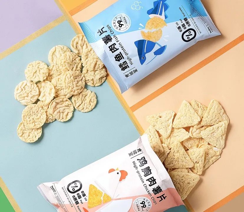 怡宝大包装水再添新成员，光明上新益菌多小蓝瓶
