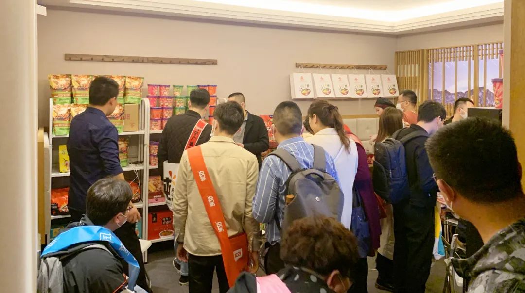 原味螺蛳粉销售突破1亿包，螺状元携新品惊艳亮相糖酒会！
