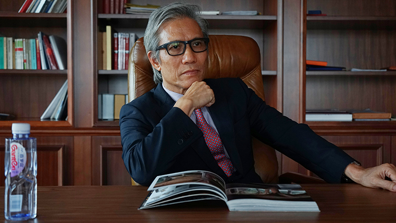 进军化妆品,百岁山终于跨界喷雾了!