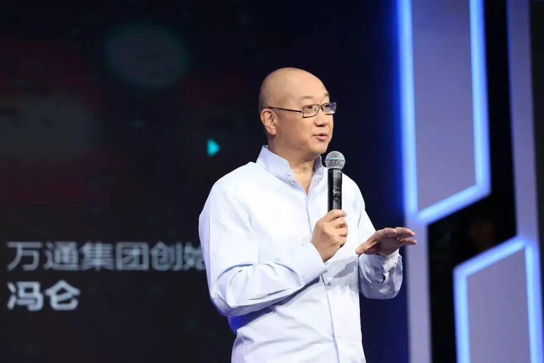 业务员：困在算法中的“骑手”还是“呼唤炮火”的班长？