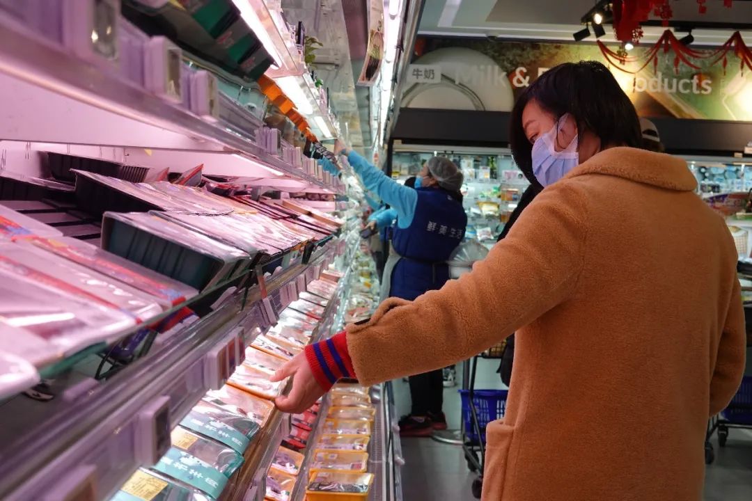 谁在争抢年夜饭生意？